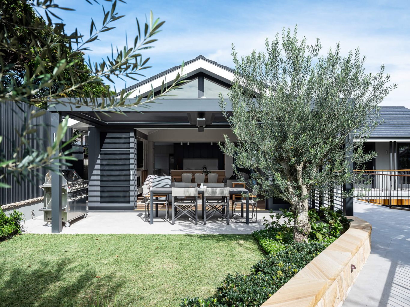 Archeden_Bertha Rd_0078